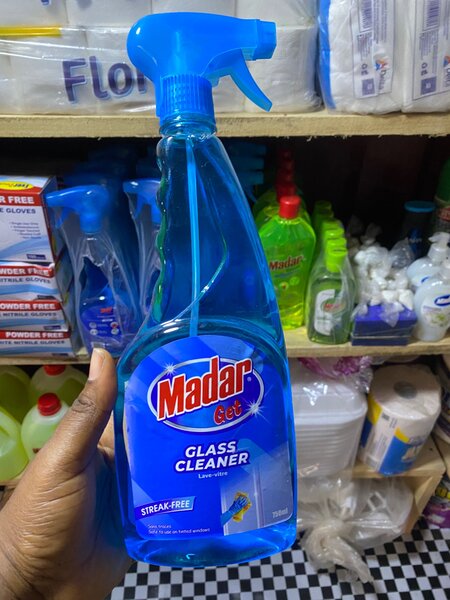 Mardar glass cleaner