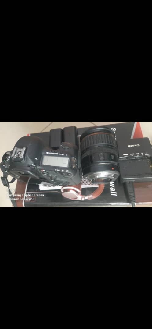 CANON EOS 5D MARK III