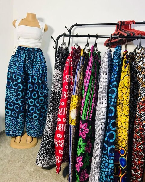 Pantalons larges imprimés femme