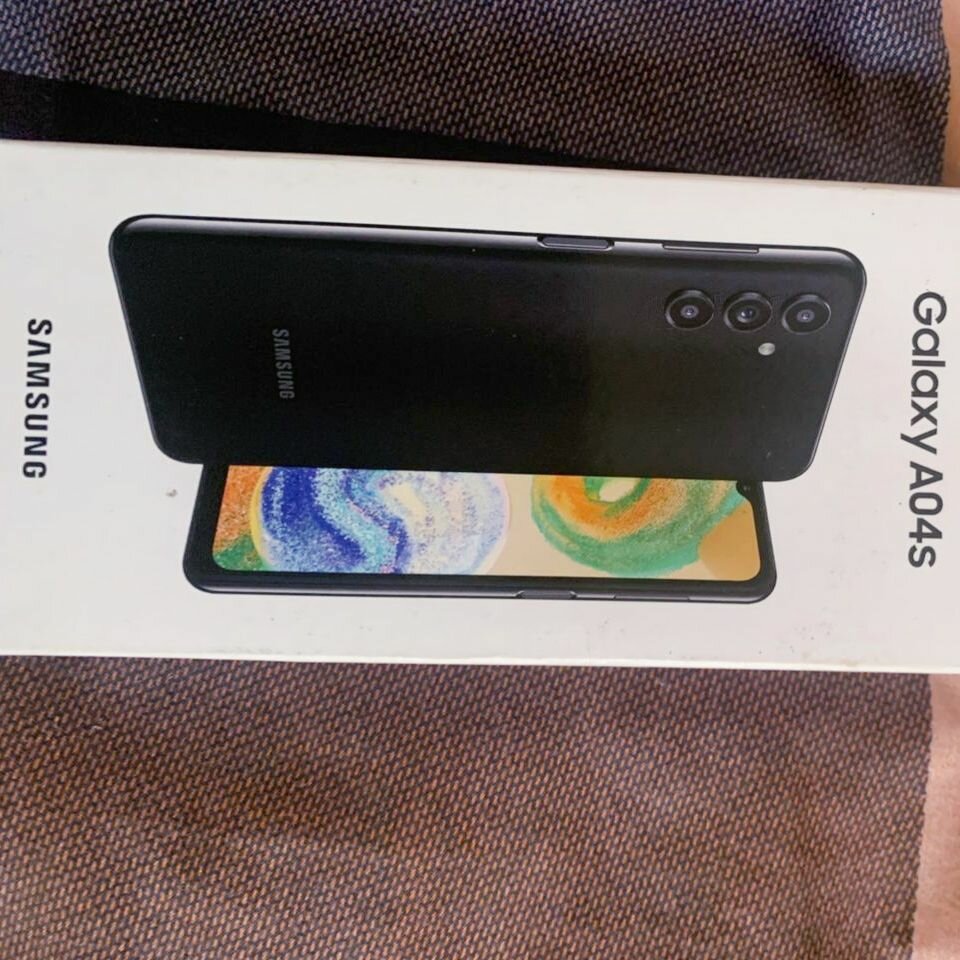 Samsung A04s