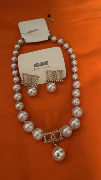 Collier et Boucles d'Oreilles Perles Élégant