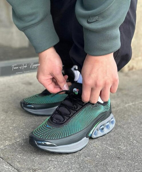 Baskets Nike Air Max DN Homme