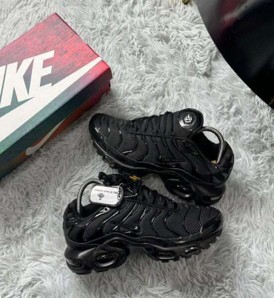Nike Air Max Plus TN Noir