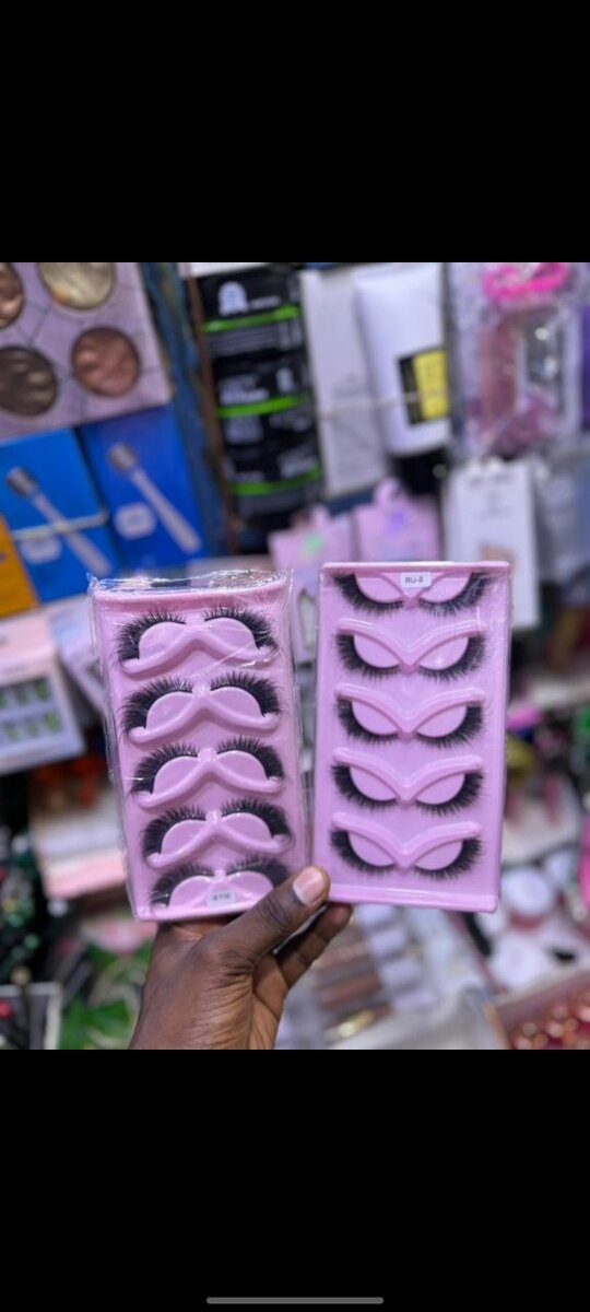 Faux cils volume oeil de biche