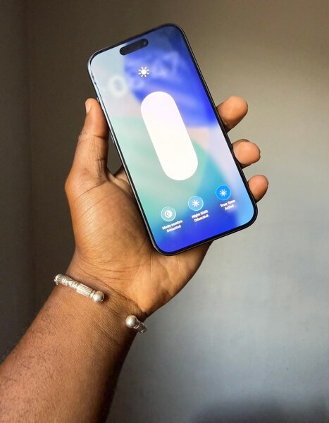 iPhone 15 Pro 128 G bleu