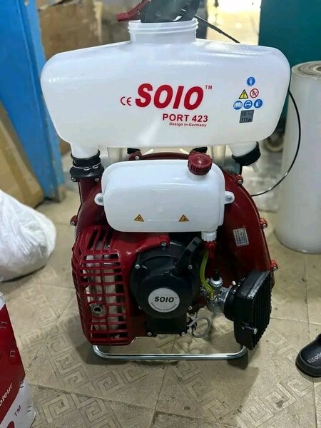 Pulvérisateur à moteur SOIO 423