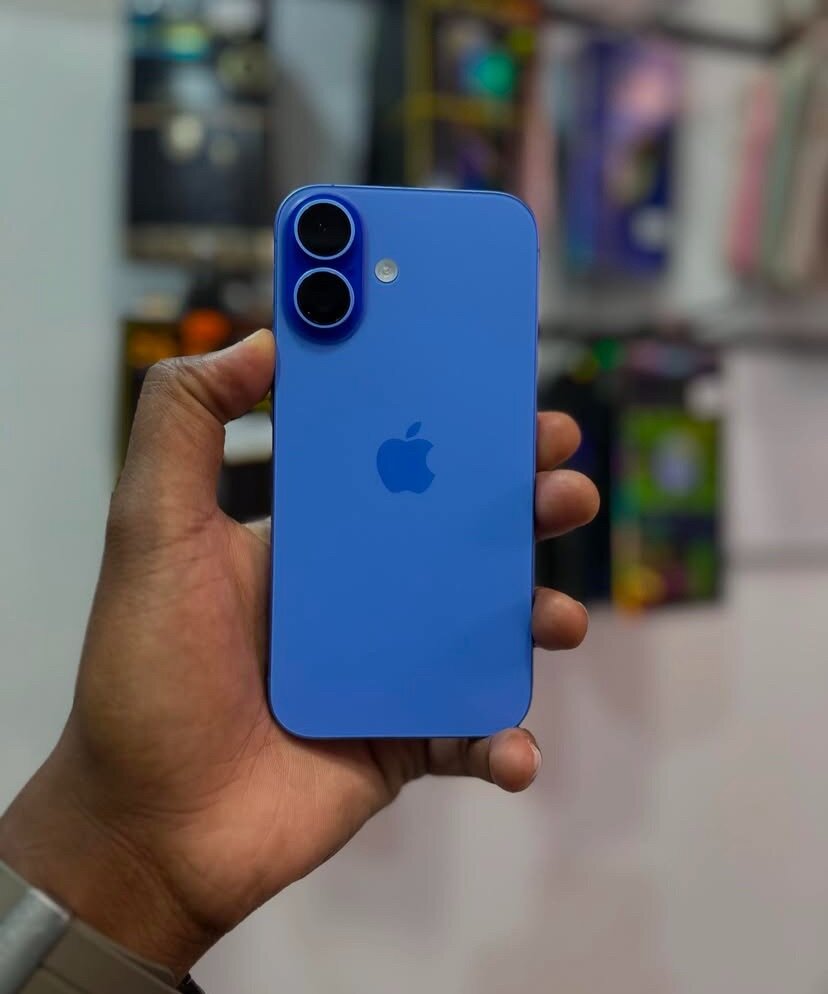 Uk iPhone 16