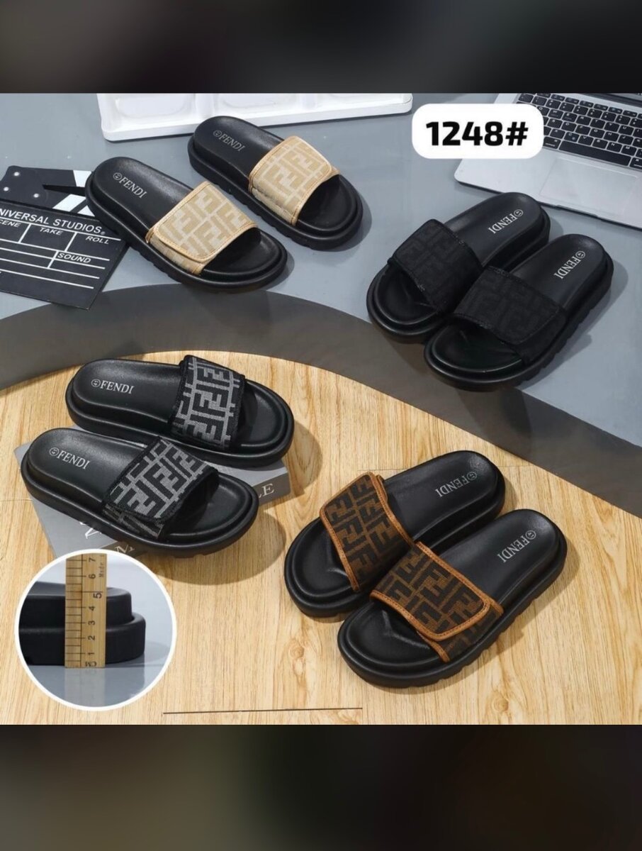 Sandales confort élégantes homme