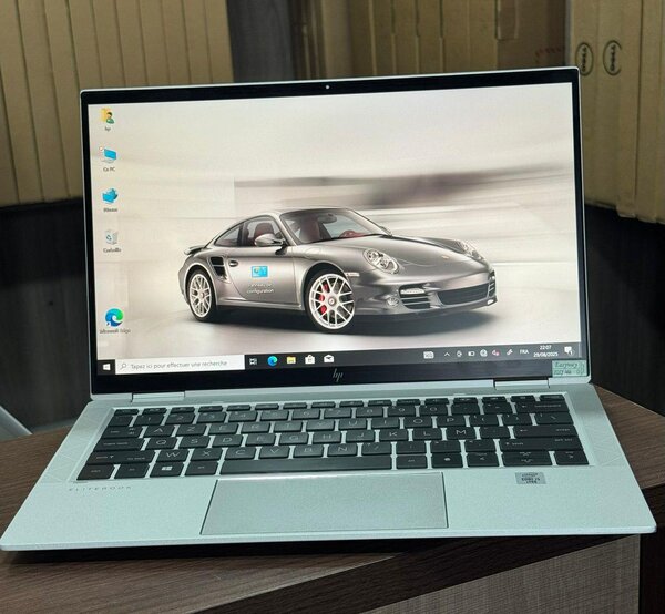 HP EliteBook 1030 G7 X360