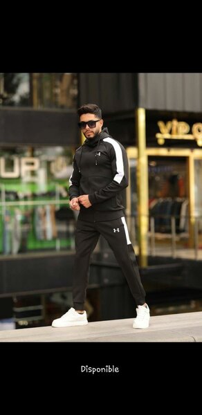 Ensemble de jogging noir élégant