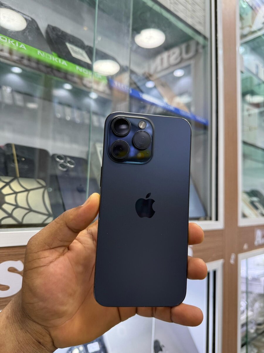 Iphone 15 pro max 256 giga CE