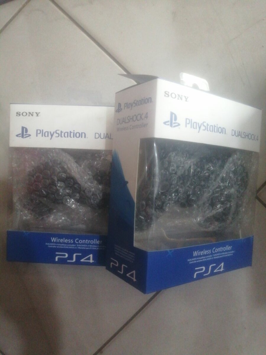 PS4 GAMEPAD WIRELESS