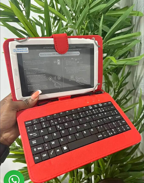 Tablette avec Clavier Étui
