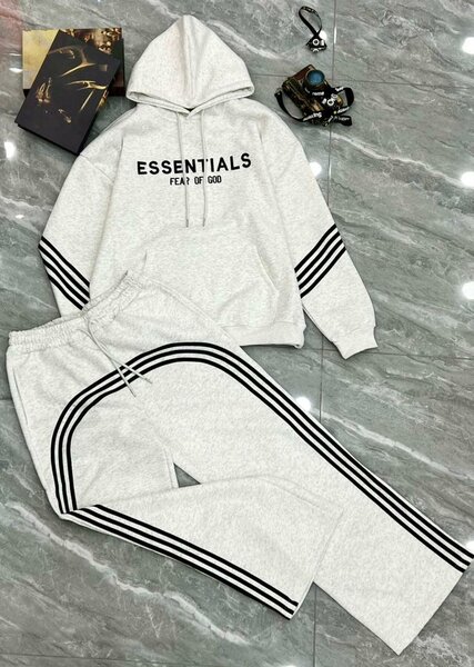 Ensemble Hoodie Jogging Essentials