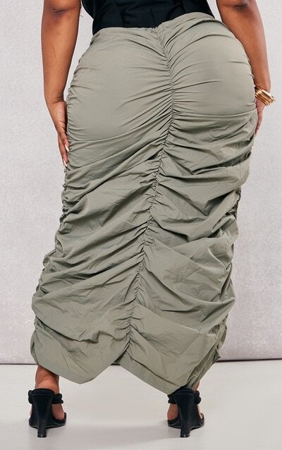 Longue jupe kawai avec fronce