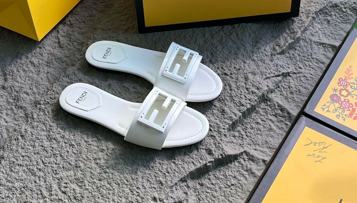 Quality ladies slippers