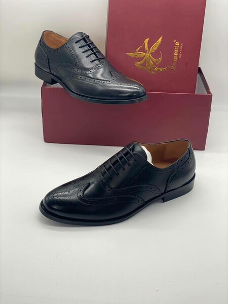 Frank Perry Solid Leather Formal Shoes