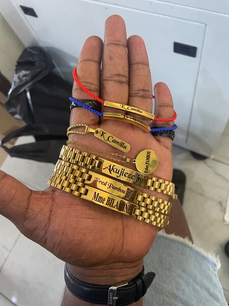 Bracelet et chaîne personnalisée