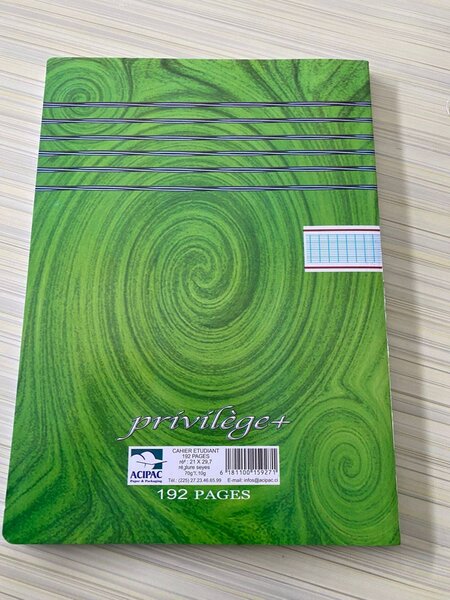 Cahier Étudiant 200 Pages