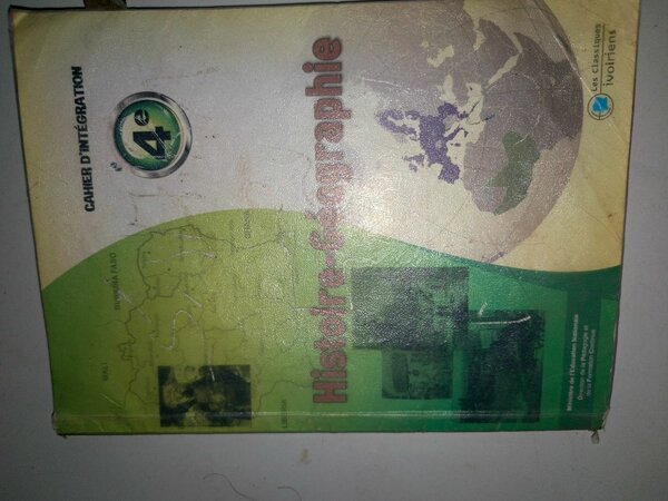 Livre scolaire Histoire-Géographie 4e