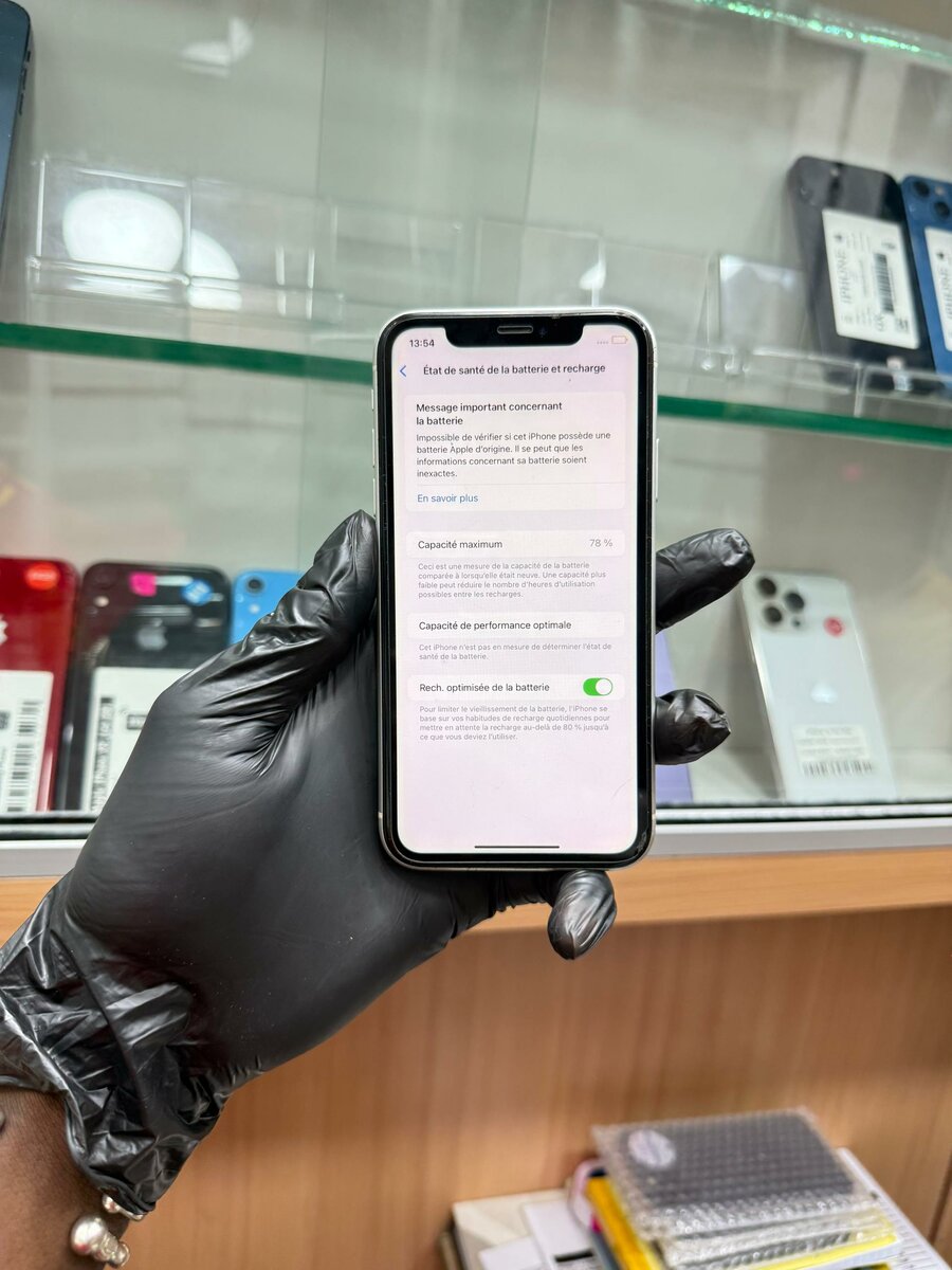 iPhone XR 128Go tout passe