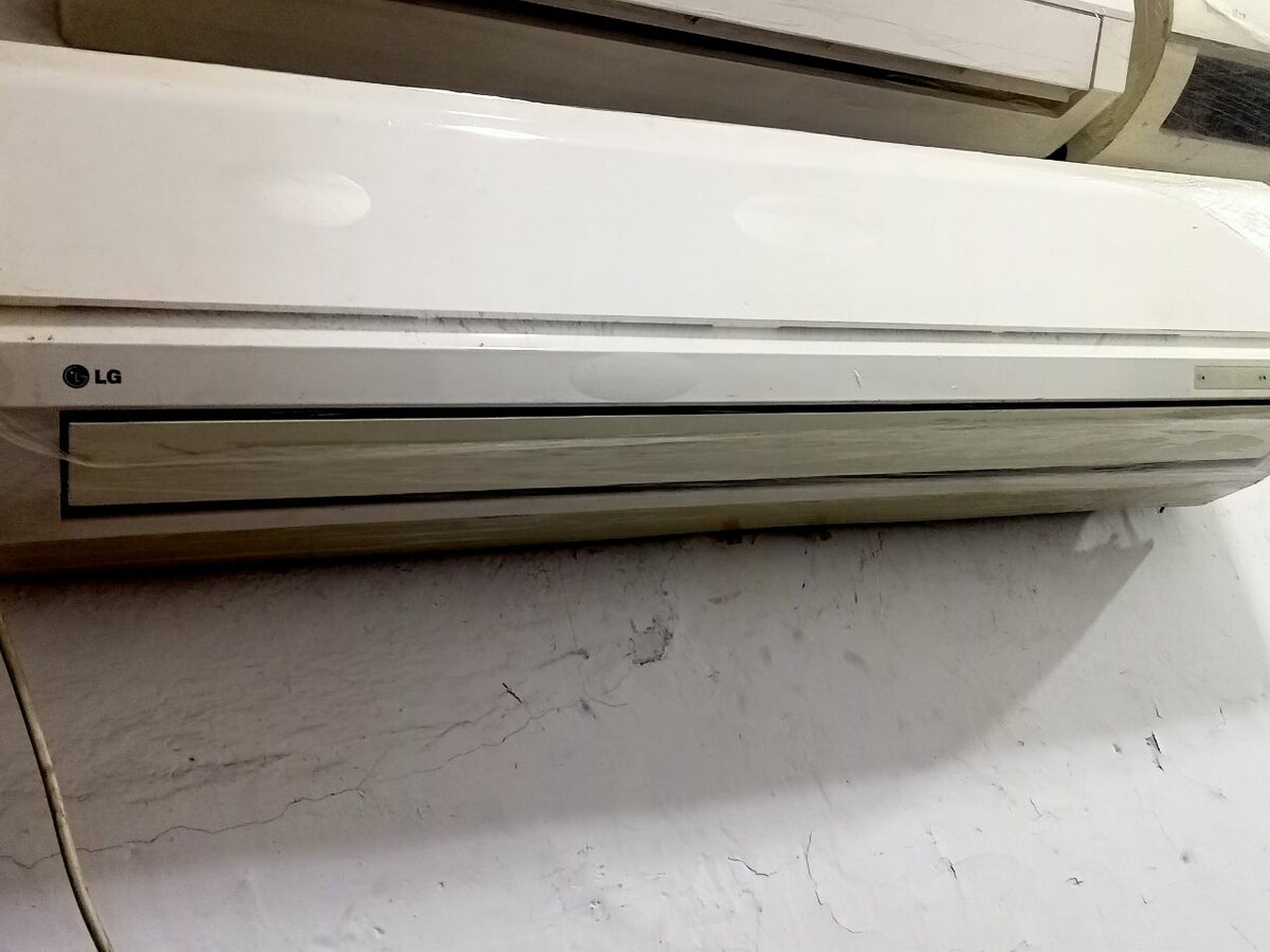 LG Air Conditioner
