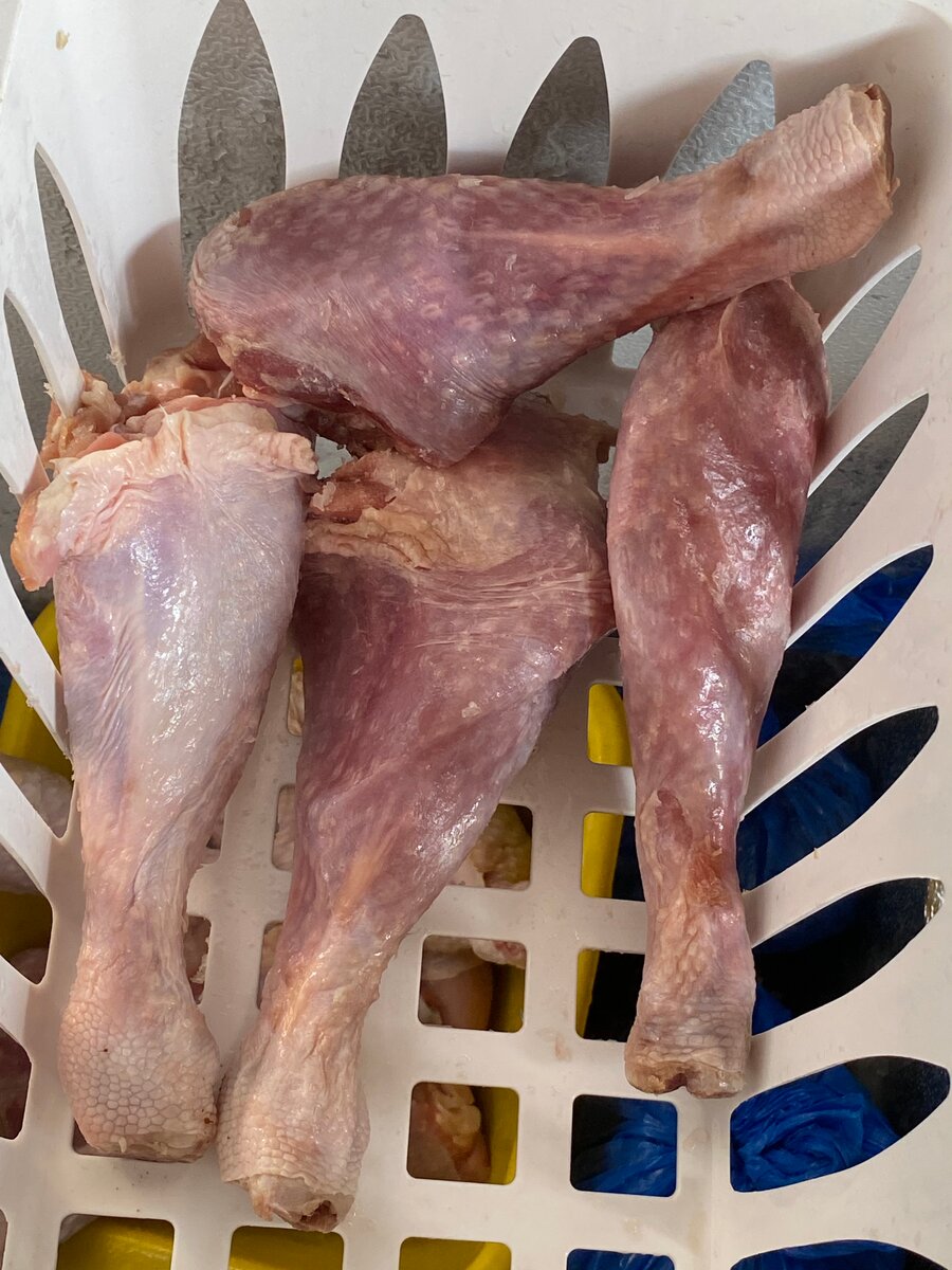 Cuisses de dinde fraîches