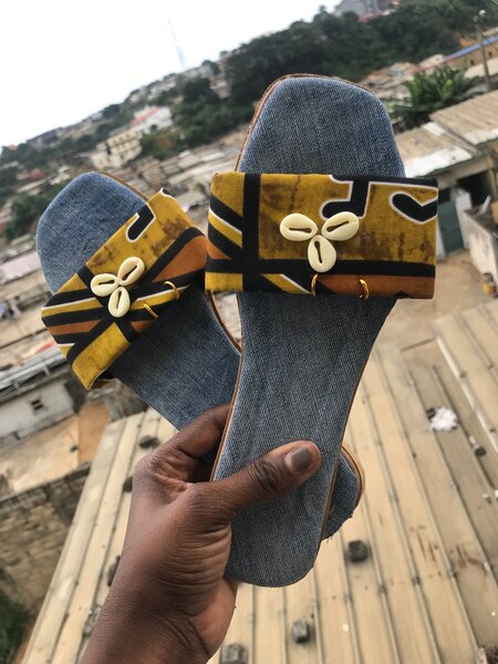 Sandales en jean ethnique chic