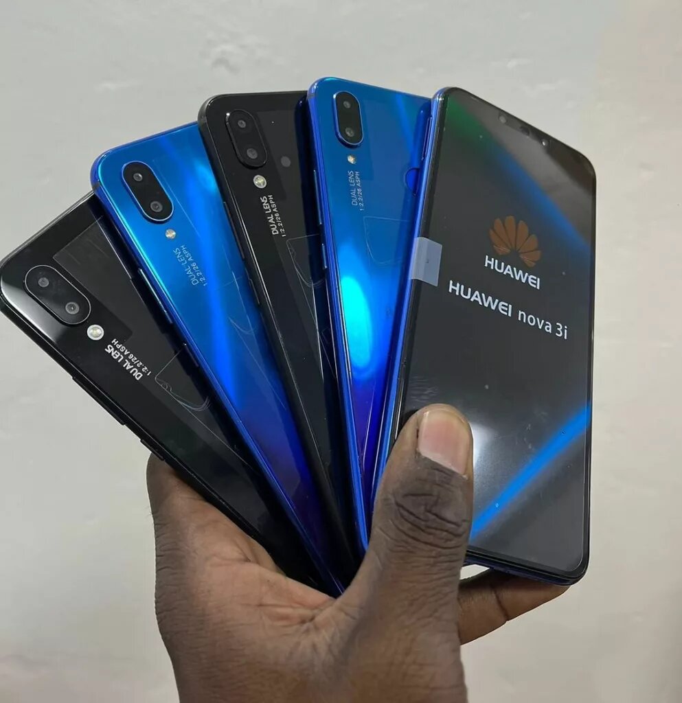 Huawei Nova 3i Smartphone