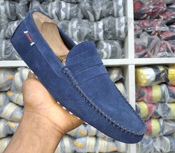 Mocassins en cuir suédé élégants