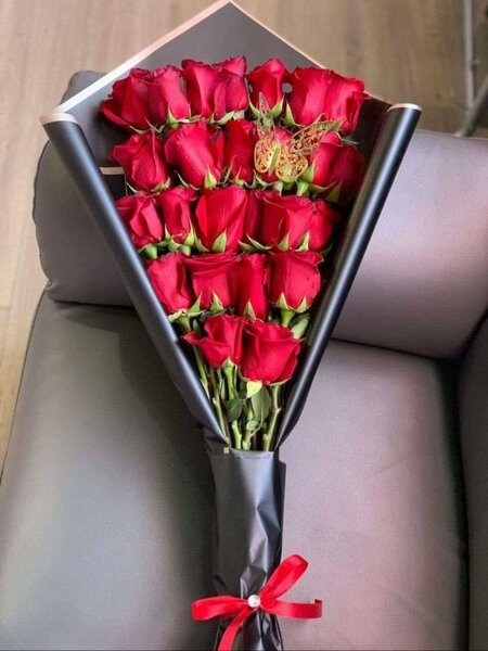 Bouquet de roses rouges élégantes