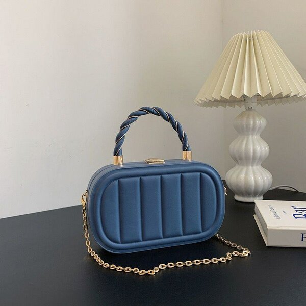 Sac à main élégant ovale