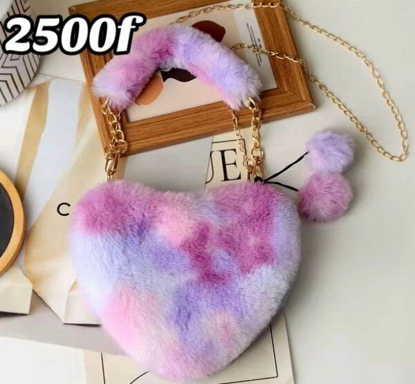 Sac à main cœur peluche