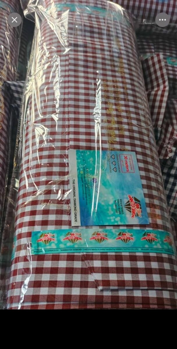 Tissu à carreaux polyvalent