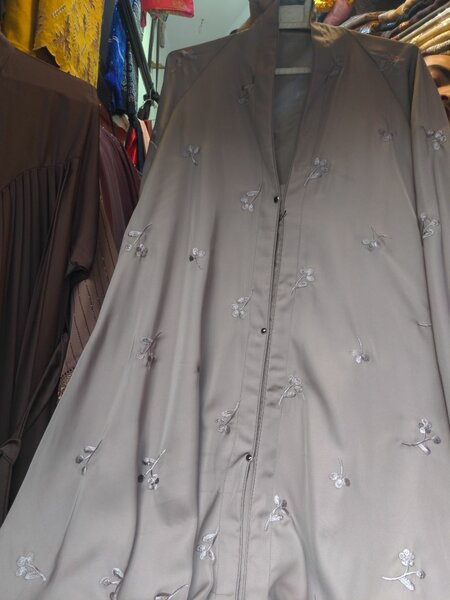 Arabic Abaya Embroidery