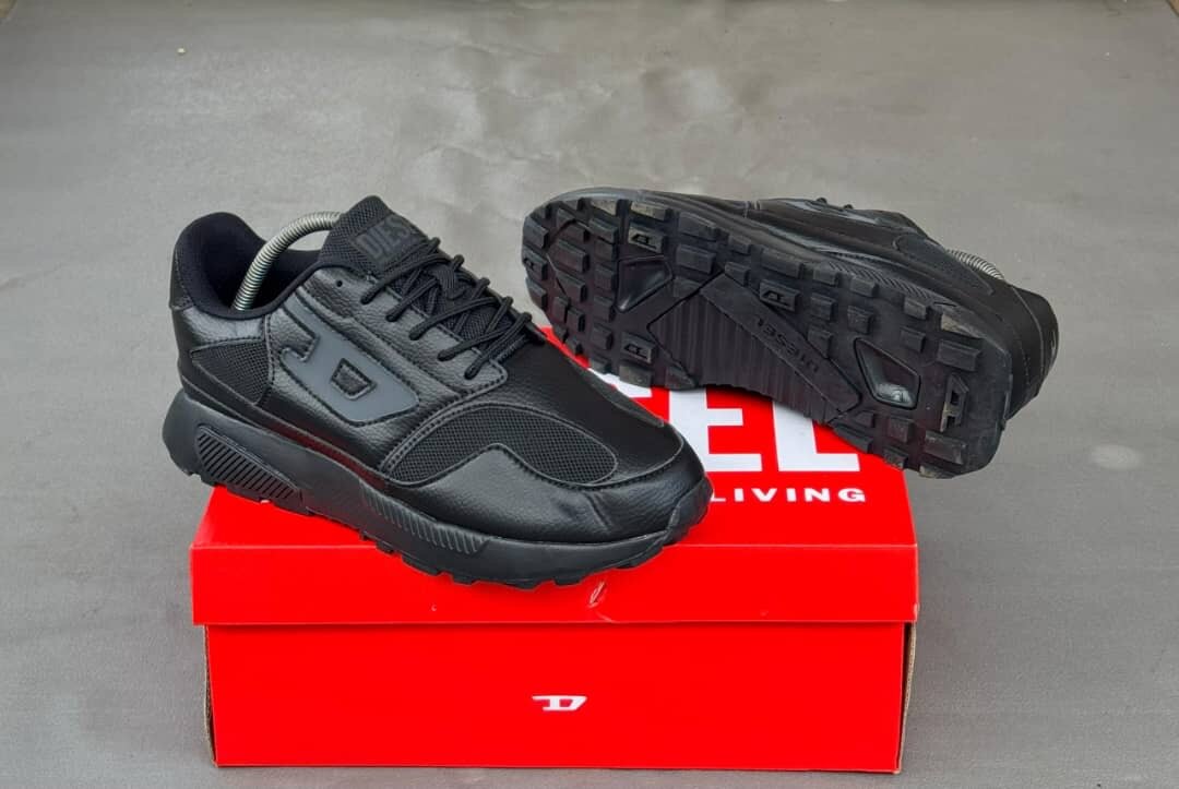 Baskets noires Diesel