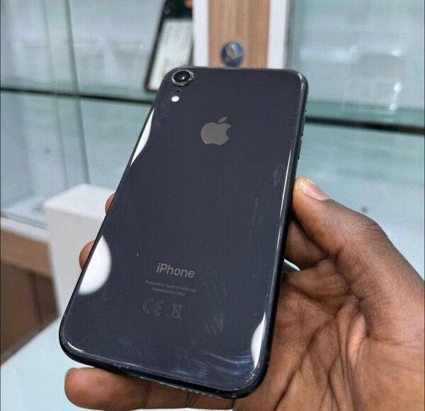 iPhone XR