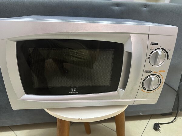Micro-ondes Nasco