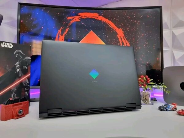 HP OMEN 17  2023  17  Neuf