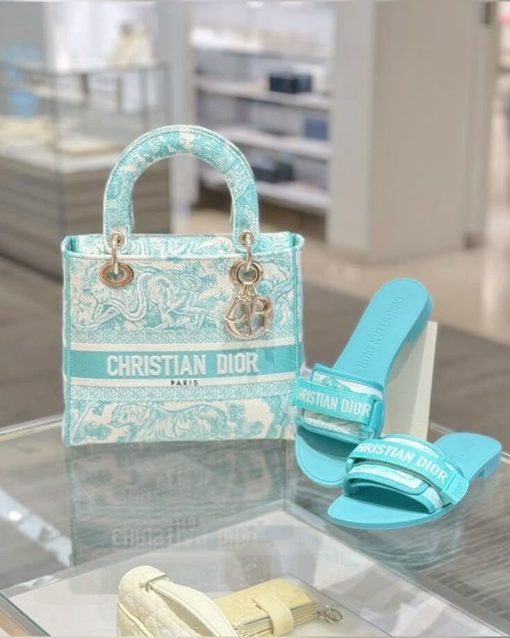 Set sac à main et sandales tendance