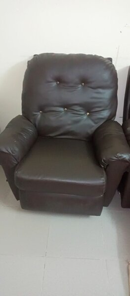 Fauteuil inclinable en cuir
