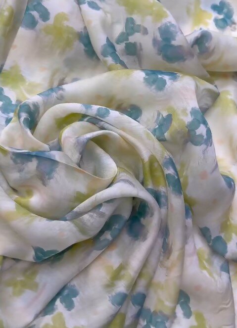 Красивая лёгкая ткань Тенсель батист с узором для пошива одежды