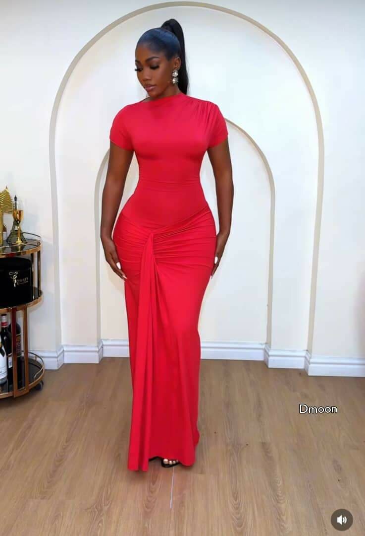 Robe longue moulante élégante