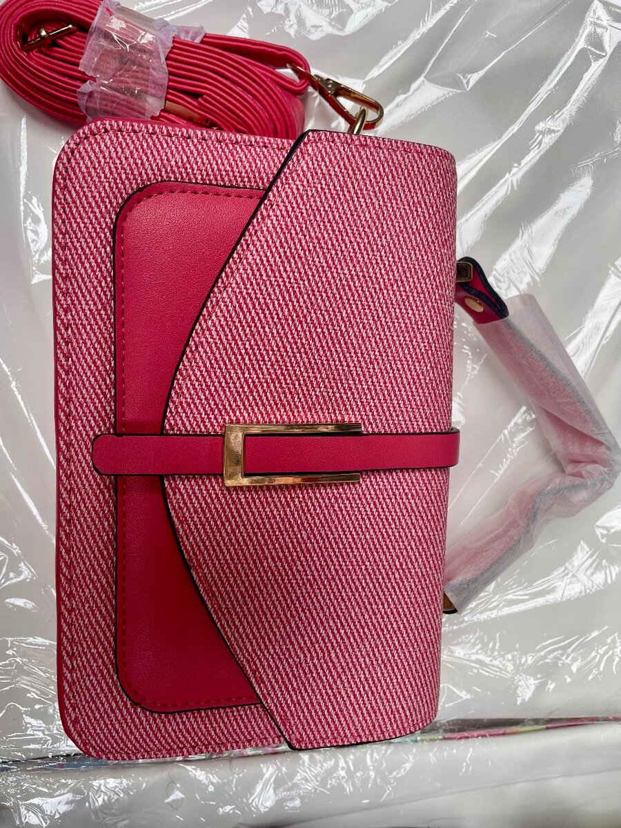 Sac à main rose élégant