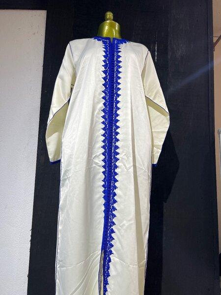 Robe de soirée rouge pailletée