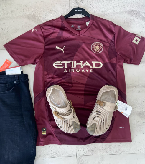 Man city  football jersey