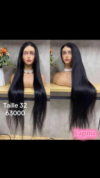 Perruque longue noire Laguna