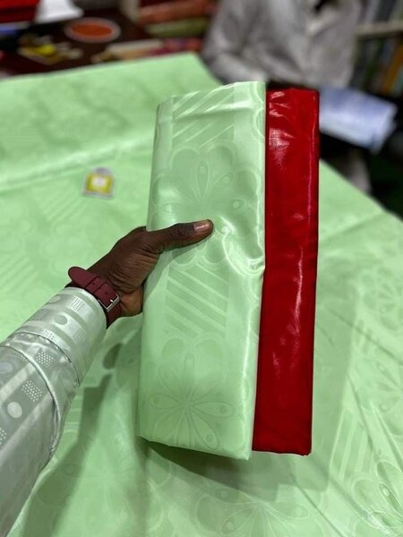 Bazin couleur unique