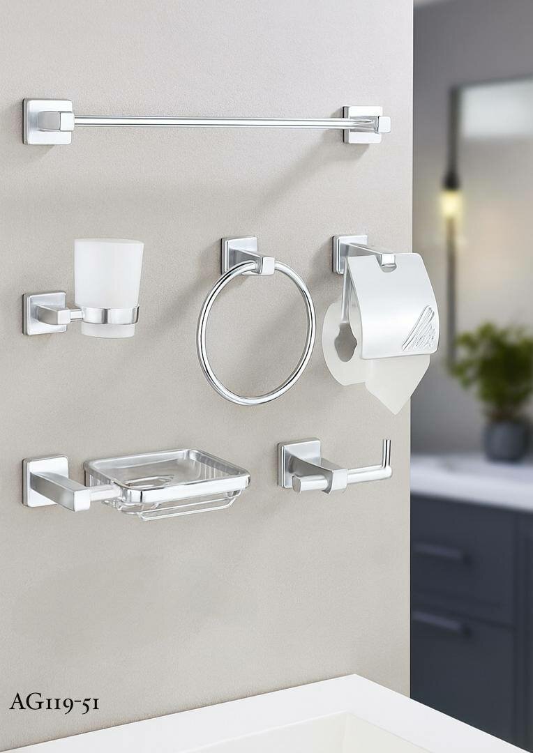 Ensemble d'accessoires de salle de bain moderne