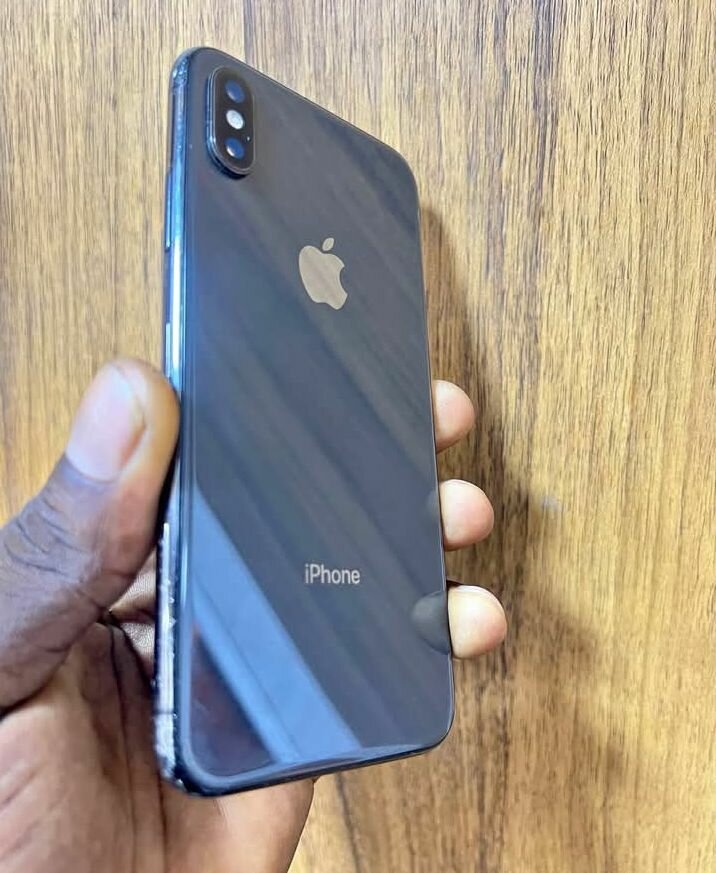 iPhone X 64GB Noir Débloqué